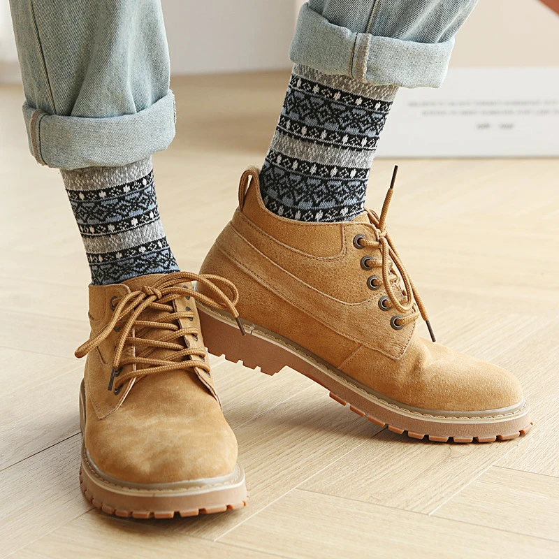 5Pairs/lot Men Witner Thick Warm Wool Women Socks Vintage Christmas Socks Vintage Warm Soft Solid Casual Sports