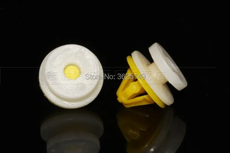 50x OEM Door Moulding Wheel Arch Clips Fasteners for Land Range LR 3 4 Freelander 1 2 Discovery Rover Sport Clip | Автомобили и