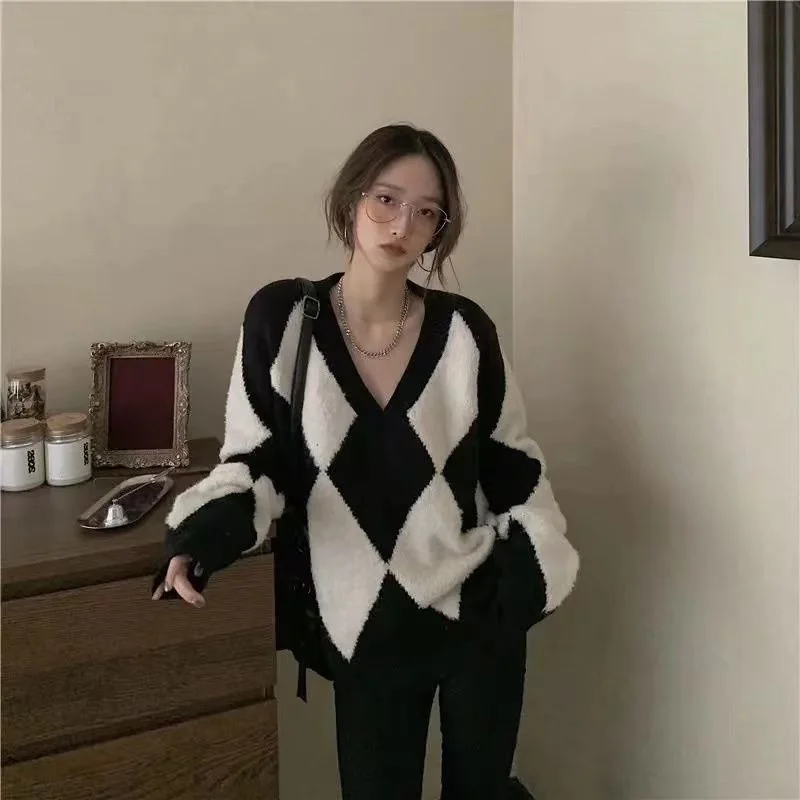 

Lazy Style Contrast Lingge Women's Sweater Autumn New V-neck Loose Thickened Long Sleeve Knitted Top