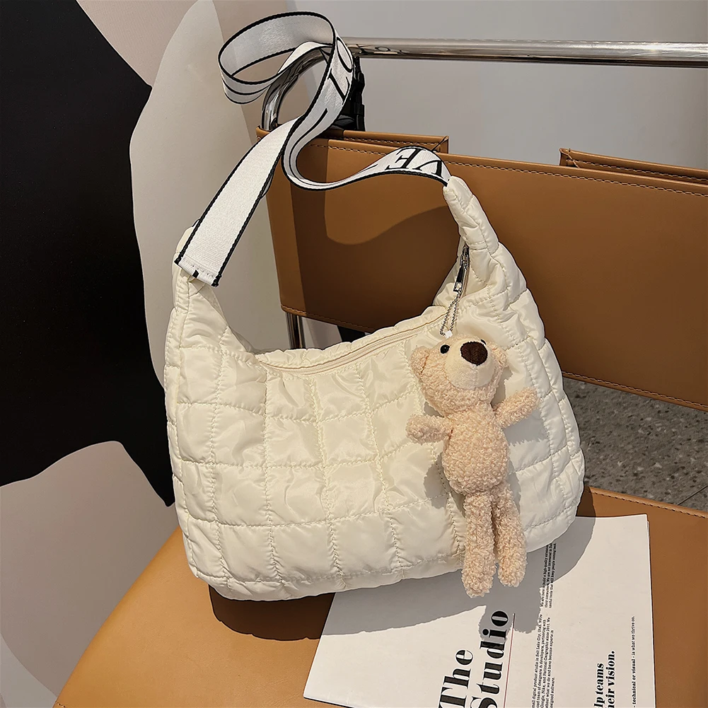

INS Women Winter Bag 2021 Lattice Pattern Crossbody Space Cotton Bag Nylon Padded Quilted Bag Female Large Capacity Tote Bags