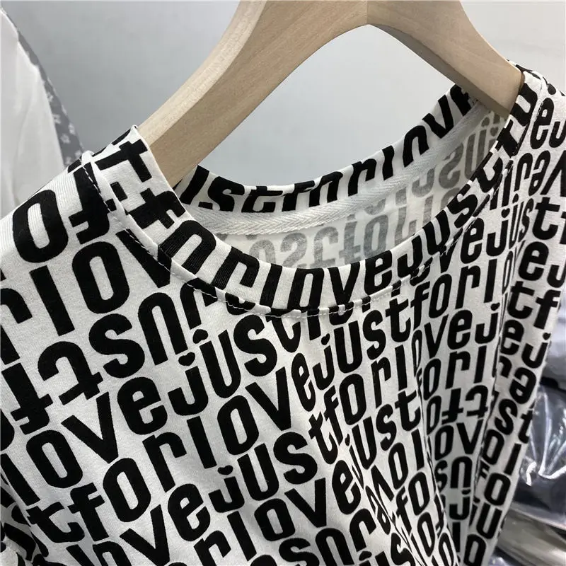 Женская футболка с коротким рукавом и круглым вырезом свободного покроя | одежда