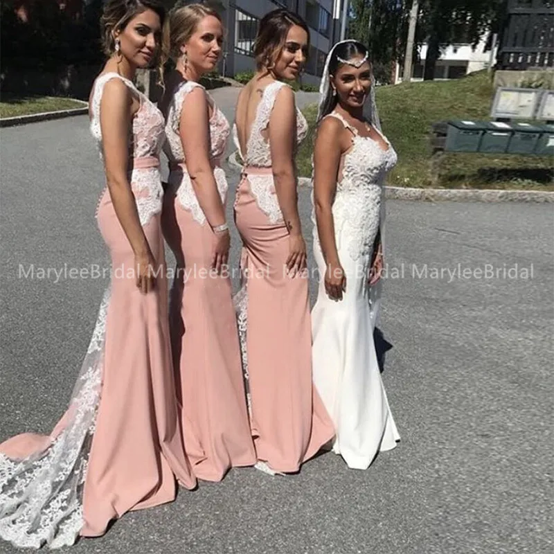 

Sexy Deep V-neck Apricot Bridesmaid Dress With Ivory Appliques Long Mermaid Wedding Party Dress Backless Sweep Train Party Dress