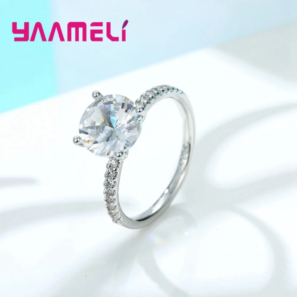 Женские кольца на палец с фианитом в подарок подруге 5 А 4 зажимами | Украшения и