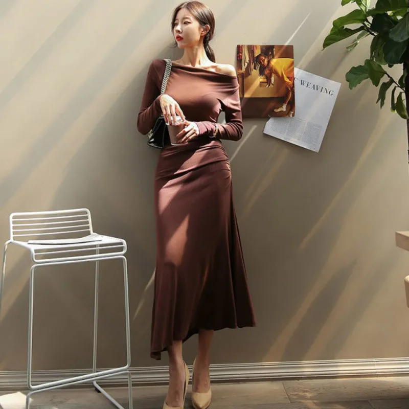 

Hot Sexy Korean Women Robe Autumn New Women Hgih Waist Closing Oblique Shoulder Thin Skinny Hip Maxi Long Dress Y107