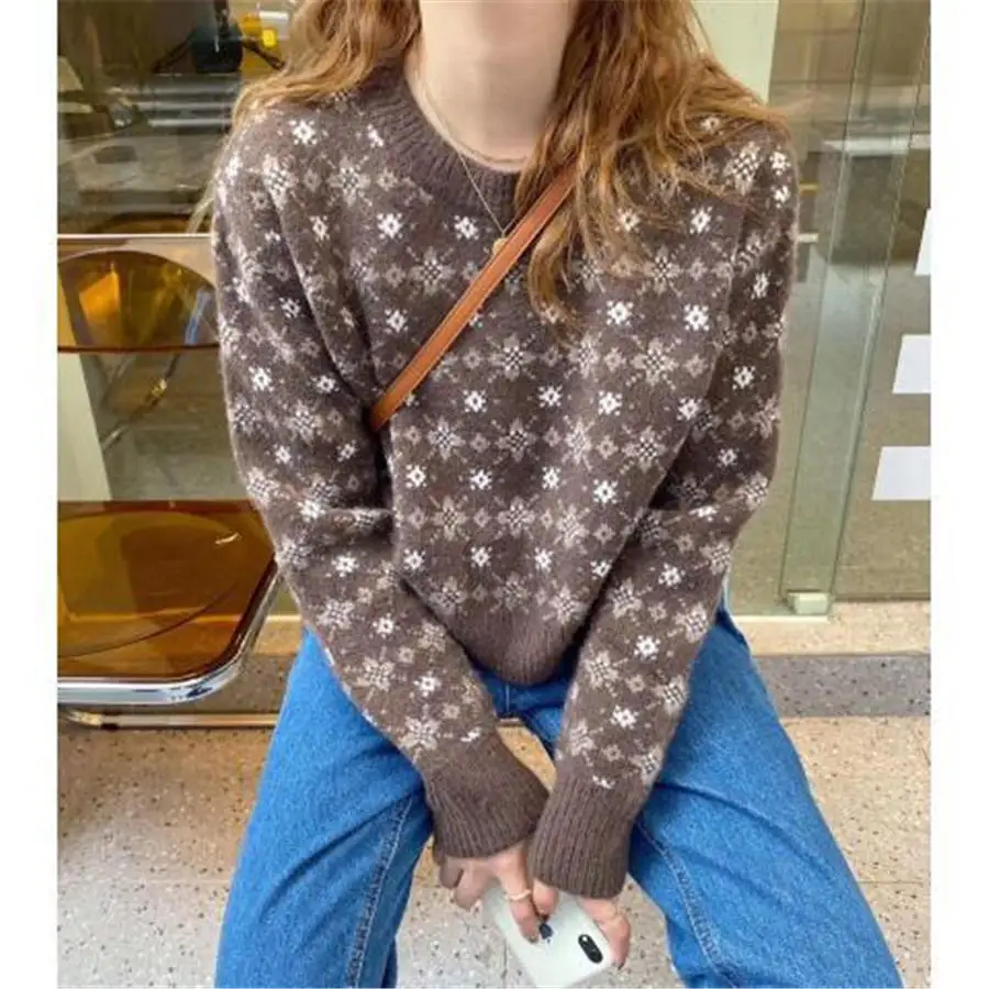 

Women Autumn Jacquard Knitting Sweater Vintage Lazy Style Long Sleeve O-Neck Women Pullover Outerwear External Wear Top TT0603