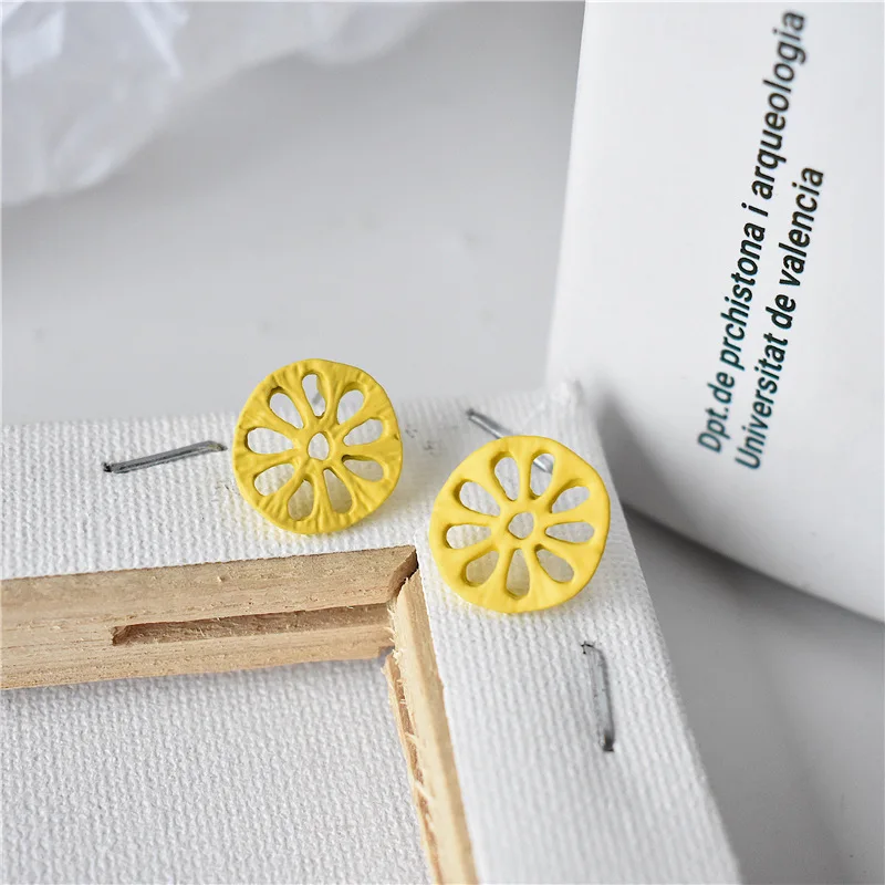 EM096 индивидуальные серьги-гвоздики в виде корня лотоса свежая текстура