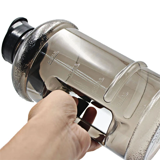 구매 10pcs 1300ml 야외 휴대용 물병 스포츠 병 뚜껑 포함 친환경 하이킹 캠핑 플라스틱 BPA 무료 체육관 여행 구매 10pcs 1300ml 야외 휴대용 물병 스포츠 병 뚜껑 포함 친환경 하이킹 캠핑 플라스틱 BPA 무료 체육관 여행