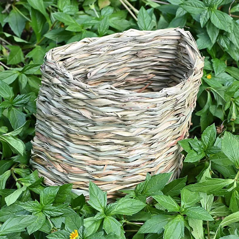 

Woven Grass Tunnel, Secret Base for Training & Grass Mat for Rabbit Bunny Chew Grass Ball Toys Woven Bed Mat