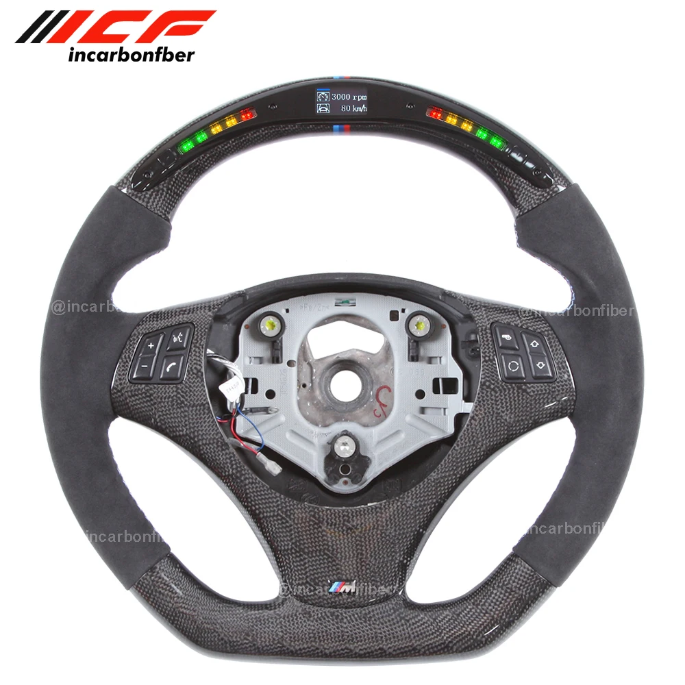 

Рулевое колесо из углеродного волокна для BMW 1 3 M серии E82 E90 E87 E91 E92