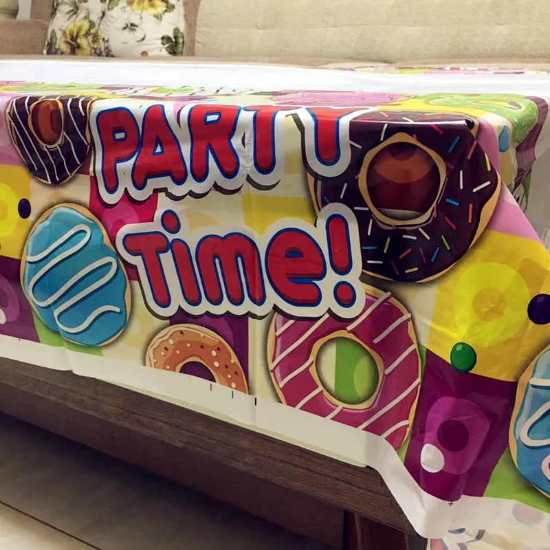 1 шт. одноразовая скатерть в виде розового пончика|Одноразовая посуда для