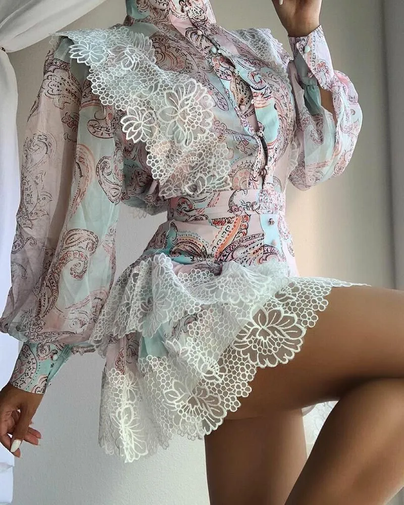 

Suit Women's Skirt Suit 2021 New Autumn Fashion Two-piece Suit Print Contrast Lace Lantern Sleeve Top & Skirt Set Casual Suit