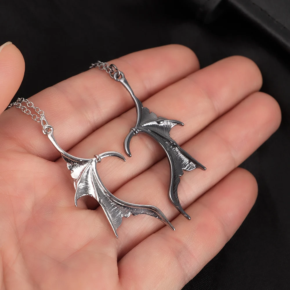 Ожерелье с подвеской в виде сердца крыльями дракона для влюбленных пар винтажное