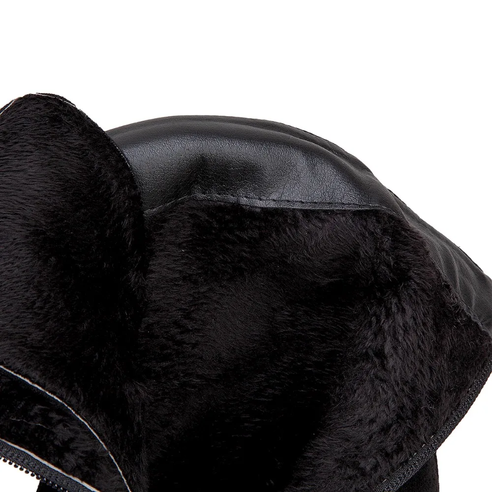 Женские ботильоны черного цвета; ботинки на не сужающемся книзу массивном каблуке; ботинки с острым носком на высоком каблуке; сезон осень-зима; женские модные ботинки на молнии; цвет серый, черный;