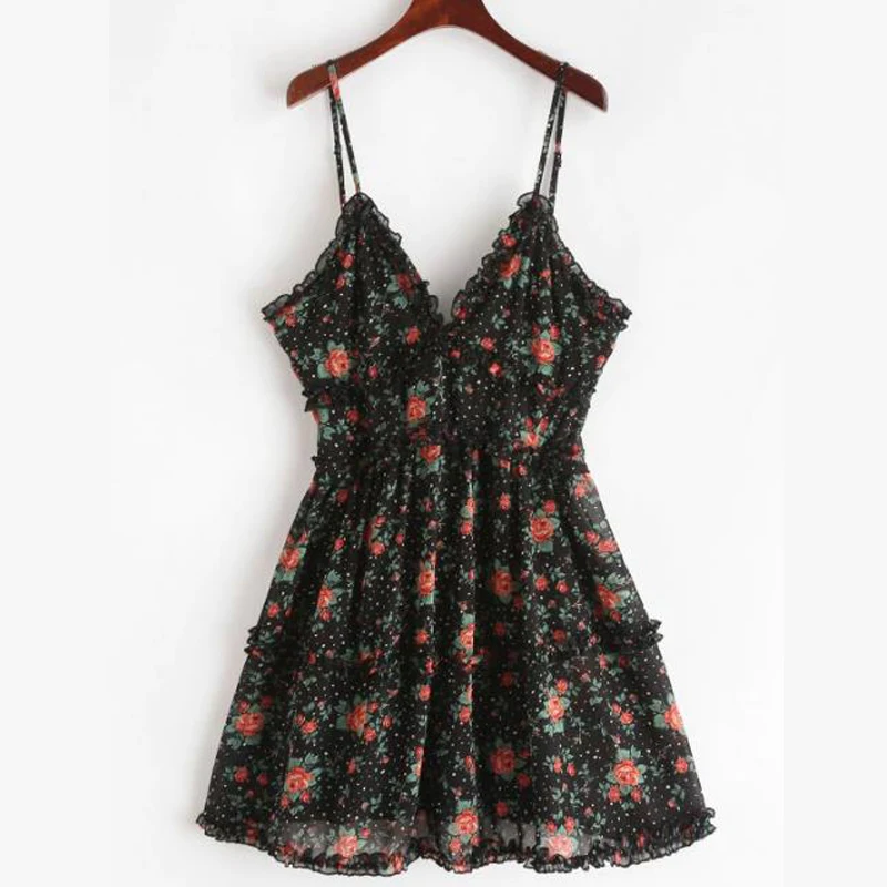 Женское мини платье на бретельках Lettuce черное облегающее трапеция с цветочным