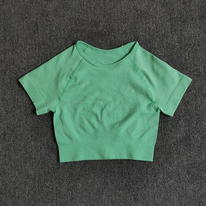 Топ женский бесшовный для занятий йогой с коротким рукавом | Спорт и развлечения