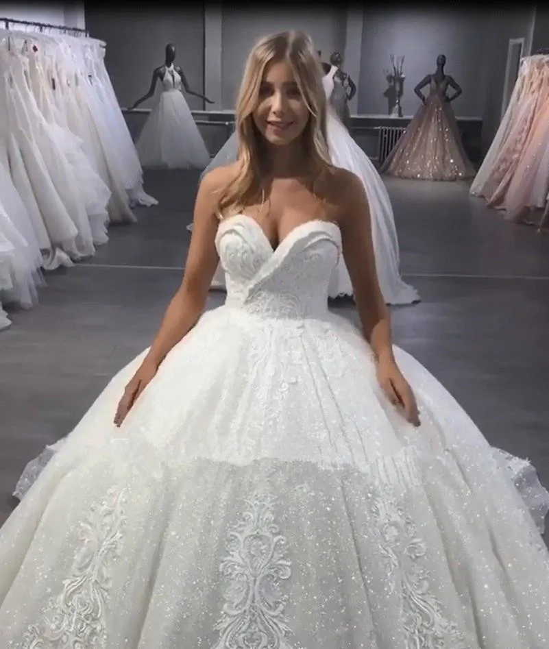 

Ball Gown Wedding Dresses 2021 Off Shoulder Sweetheart Appliqued Sequined Lace Bridal Gown royal Train Vestido De Novia