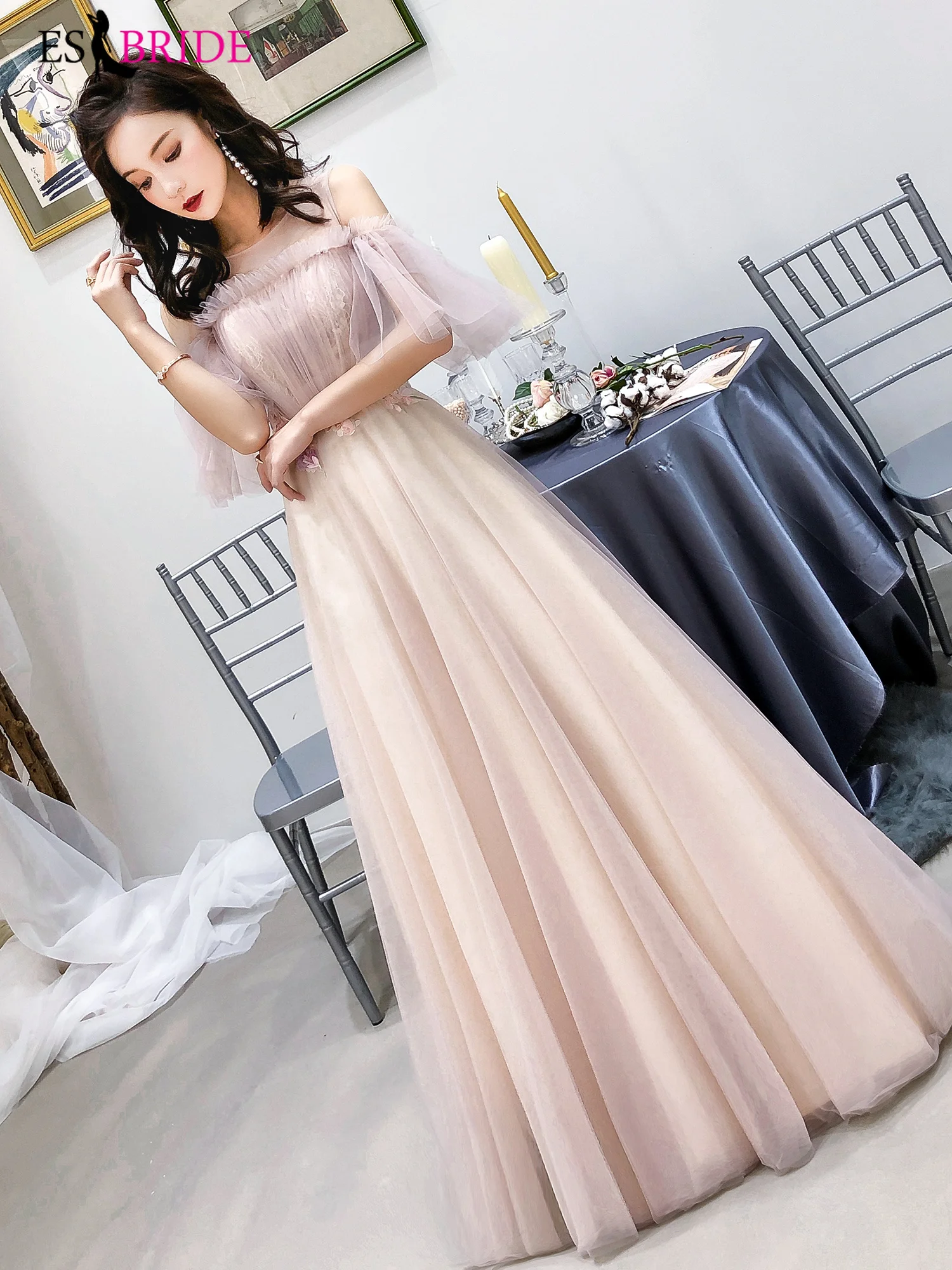 Женское вечернее платье трапециевидной формы длинное розовое с расклешенными