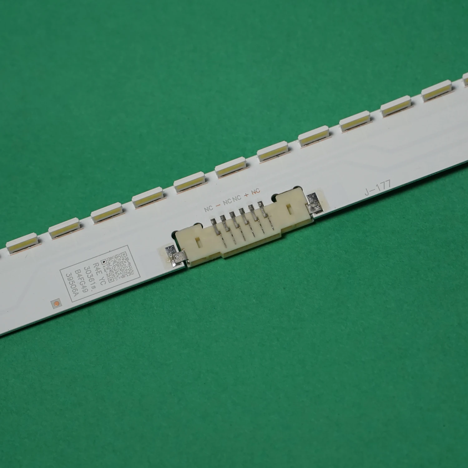 

LED Backlight strip 56 Lamp For S_K5.5/6.2K_43_SFL70 LM41-00299A V6EY-430SM0-LED56-R3 CY-KK043BGAV3H KK043BGAV5H UE43M5670