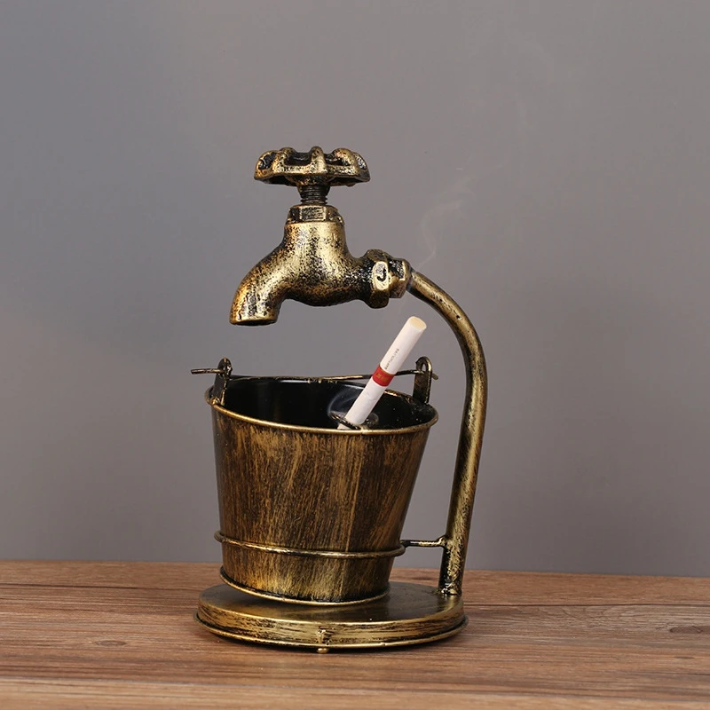 

European Style Retro Iron Handmade Ashtray Personalized Home Decoration Crafts Fall Proof Multifunctional Props