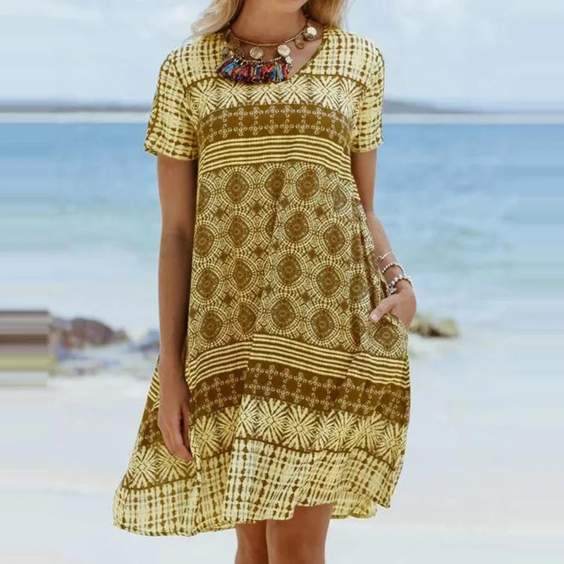 

Printed medium length short sleeve round neck dress