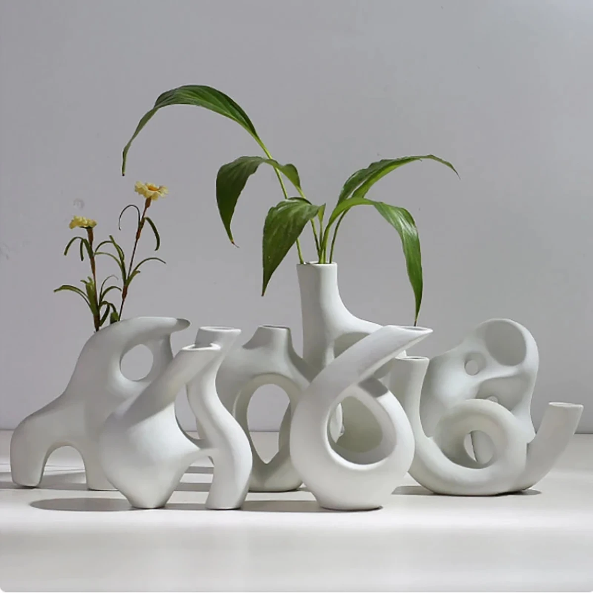 

Vase Ceramic Vase White Nordic Style Ceramic Vase Modern Minimalist Vase Vase for Home Decoration Decoracion Nordica Hogar