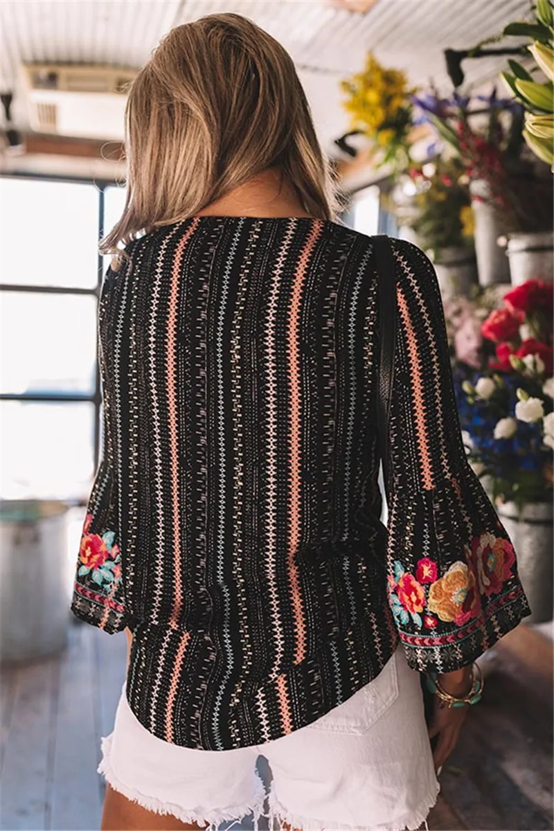 

New Summer Women Floral Print T Shirt V-Neck Flare Sleeve Loose Tops Casual Ladies Tee Top Streetewear Harajuku Shirts Plus Size