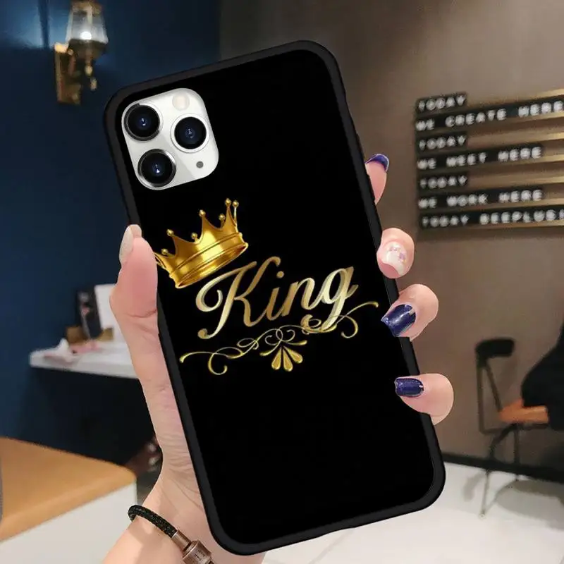 

Cartoon Crown Letter King Queen Phone Case for iPhone 11 12 pro XS MAX 8 7 6 6S Plus X 5S SE 2020 XR Soft silicone cover shell