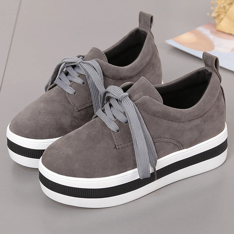 Женские замшевые кроссовки зеленые на шнуровке кеды в британском стиле обувь для