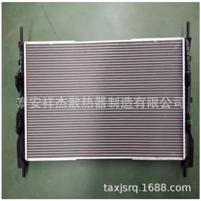 Радиатор для водяного бака автомобильного радиатора европейские и американские