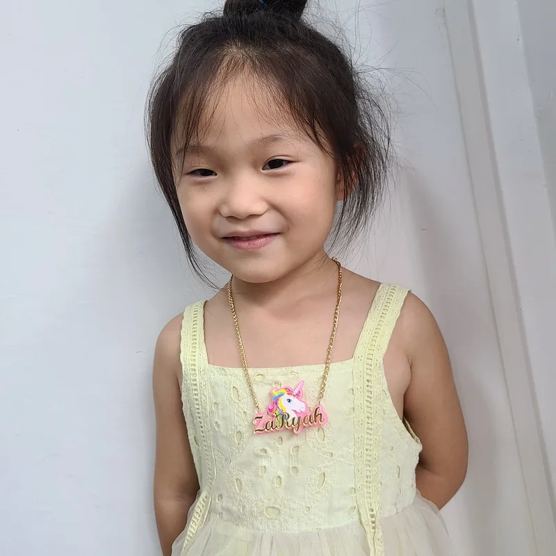 Индивидуальные серьги-кольца с именем единорога в БАМБУКОВОМ стиле