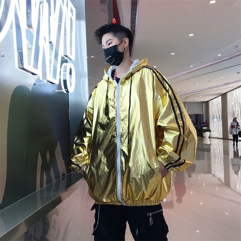 

informal coats Spacious for men and women, stage equipment clothes, large men's street clothes, jackets