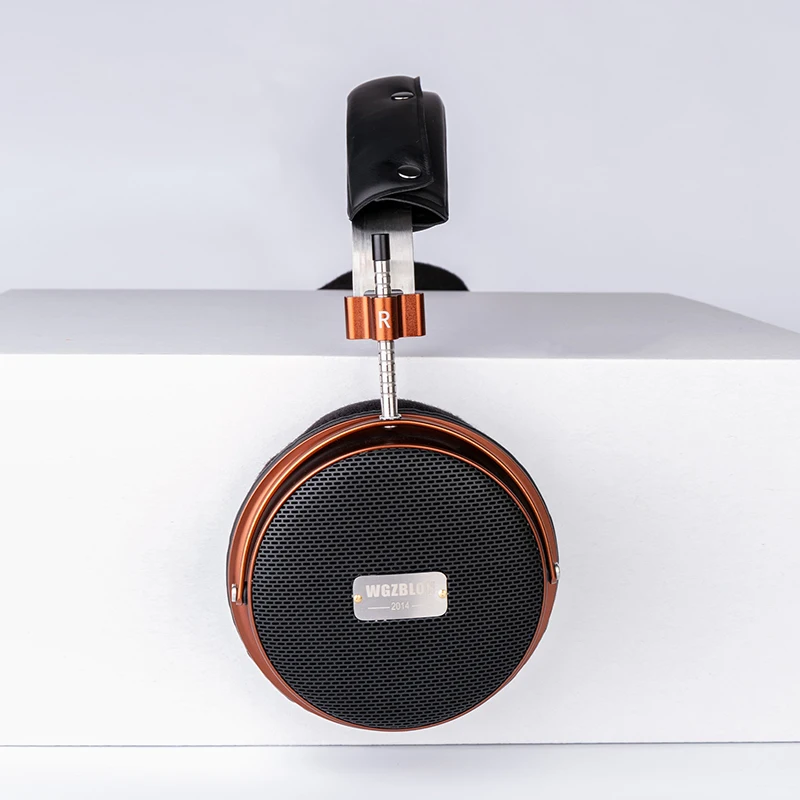 

BLON BL-30 BL30 HIFI HEADPHONE With70mm Drive Open Back Style Adjustable Headband With Detached 3.5mm Cable for Vocal Blon bl03