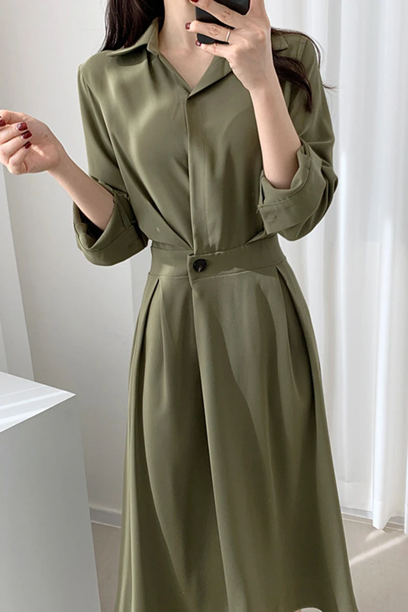 

Women's new dress Korean autumn minority design feeling Lapel one button pleated waist long style over knee long sleeve dress