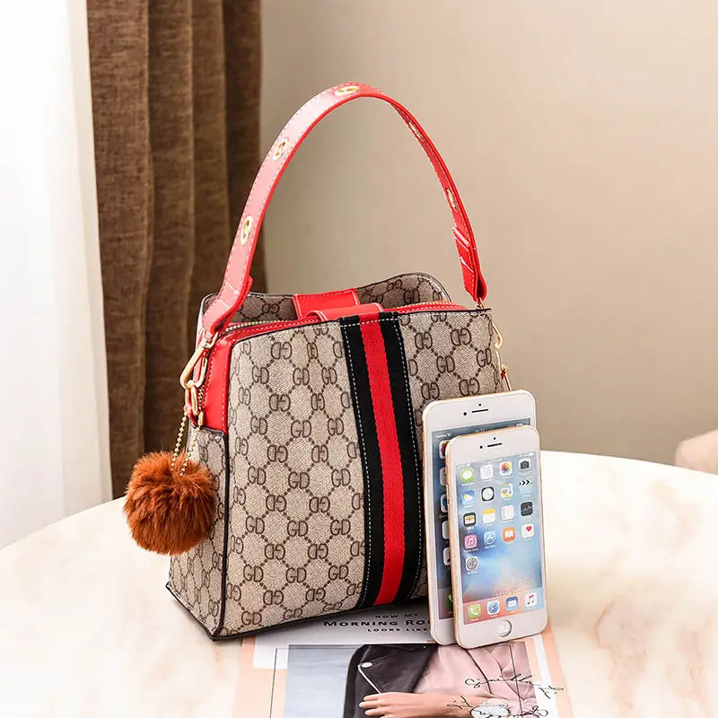 Сумка женская 2020 Весна и лето новая сумка в форме ведра маленькая модная ручная