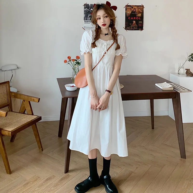 Платье женское в стиле преппи белое с деревянными ушками во французском