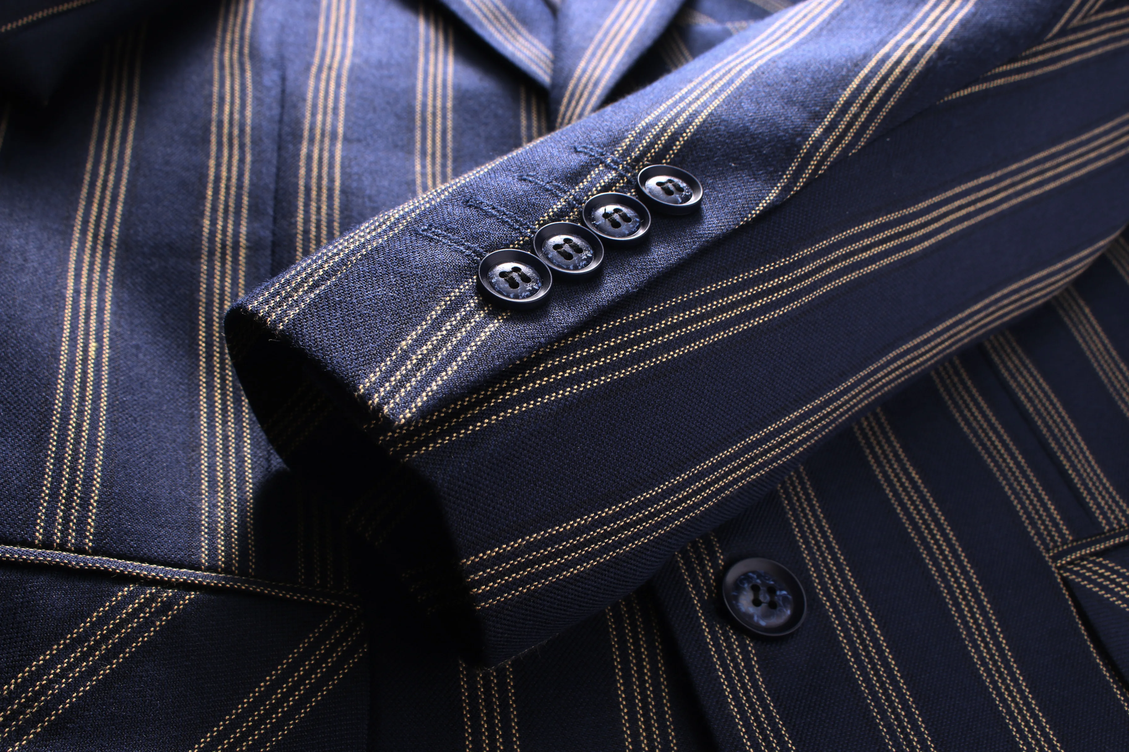 

PYJTRL Gentlemen Navy Blue Striped Single Suit Jacket Business Casual Slim Fit Blazer Men Handsome Outfit Coat Wear