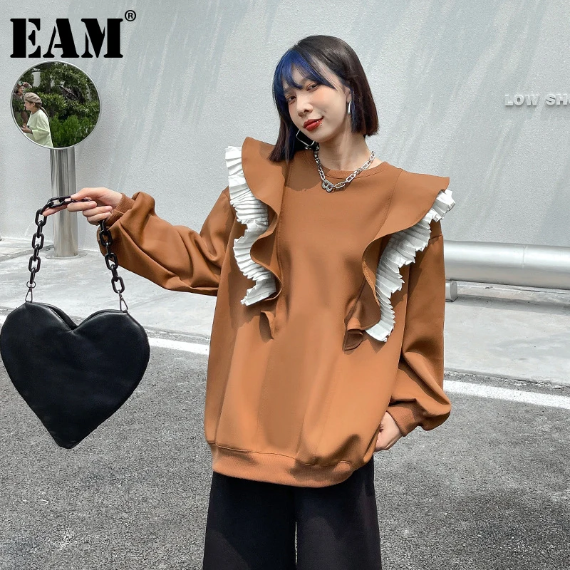 

[EAM] Loose Fit Black Ruffles Sweatshirt New Round Neck Long Sleeve Women Big Size Fashion Tide Spring Autumn 2021 1DE3641