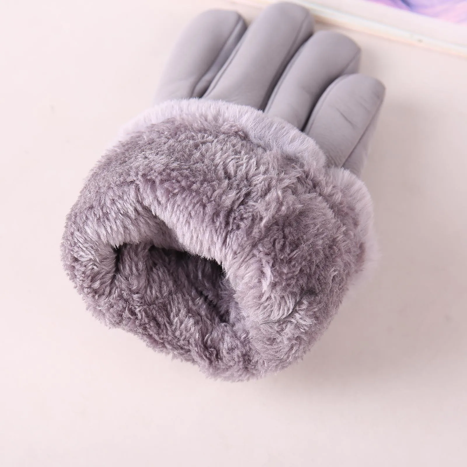 Женские зимние перчатки теплые водонепроницаемые для сенсорного экрана