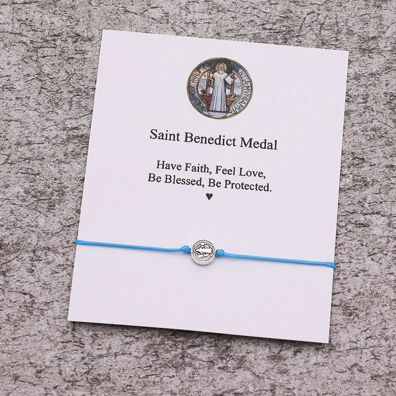 Браслет в виде Красной ленты с изображением святого бенедика | Украшения и