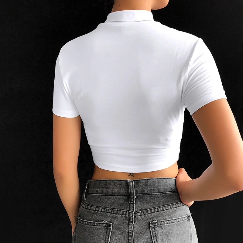 Женская трикотажная футболка Weekeep белая Светоотражающая облегающая с круглым