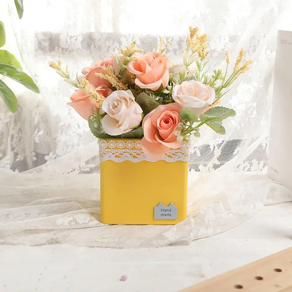 

Exquisite Retro Widely Use Flower Basket for Balcony Flower Pot Exquisite Retro Widely Use Flower Basket for Balcony