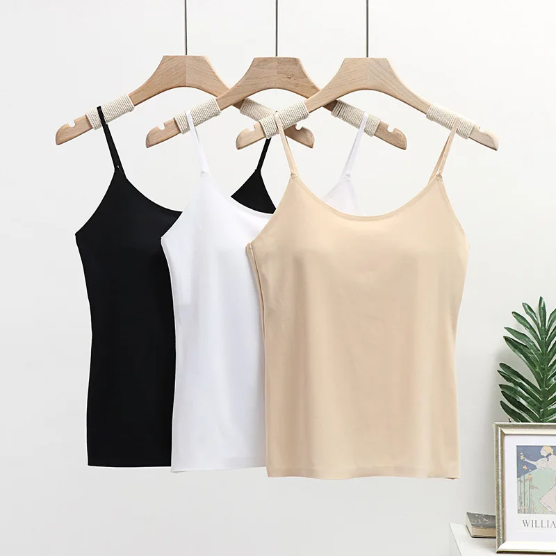 

Бесшовная внутренняя одежда из вискозы, пояс на бретельках, нагрудная накладка, мини-юбка, красивый слитный антибликовый бюстгальтер, жилет...