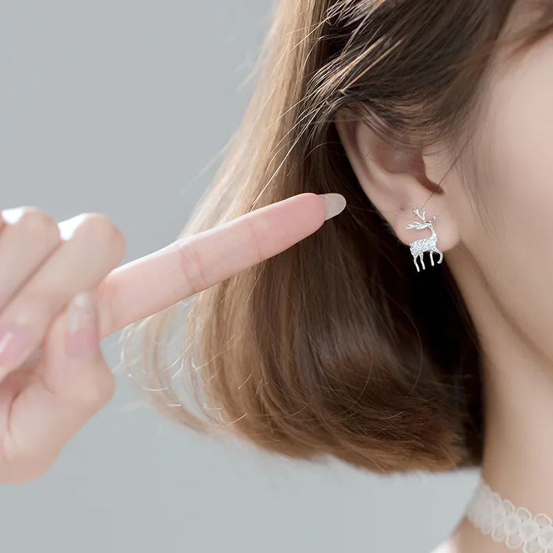 Простые серьги-гвоздики из серебра 925 пробы в виде снежинки/лося гипоаллергенные