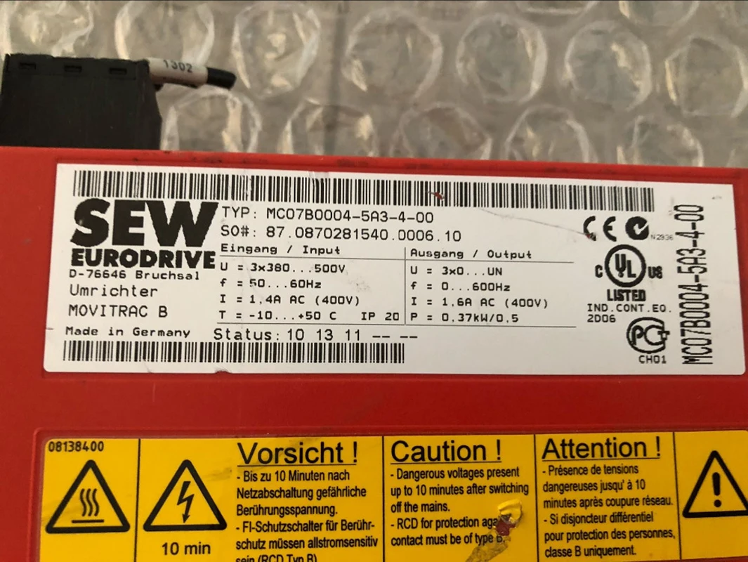 Sew Eurodrive MC07B0004-5A3-4-00 Movitrac B преобразователь используемый в хорошем состоянии |