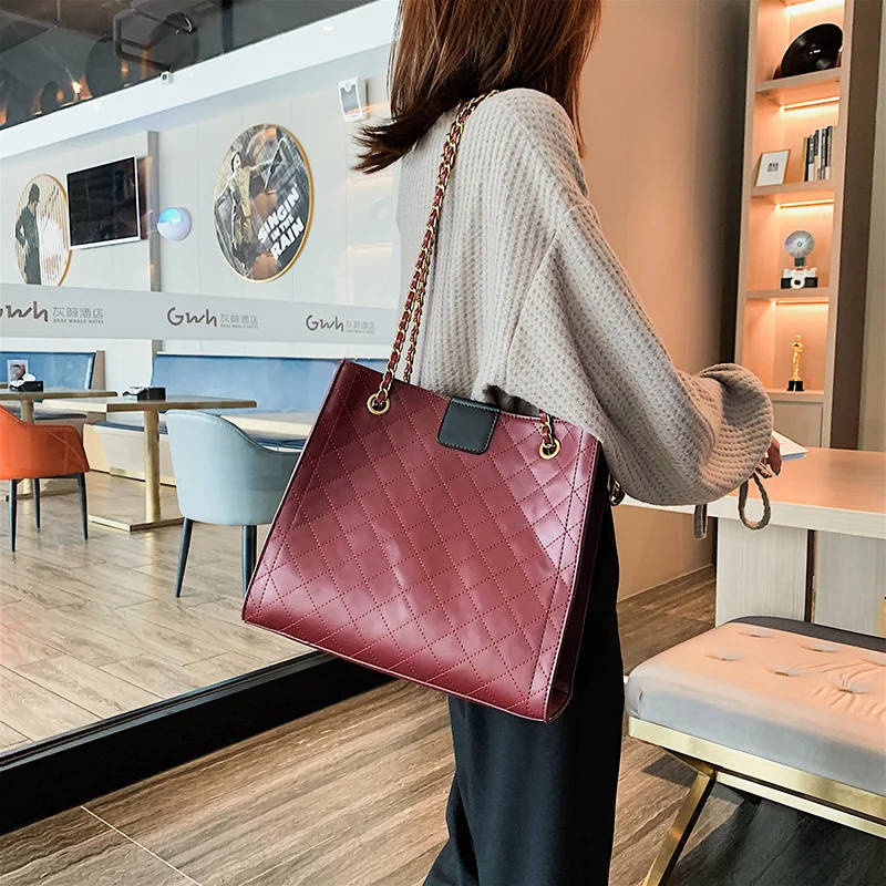 

Women's Handbags