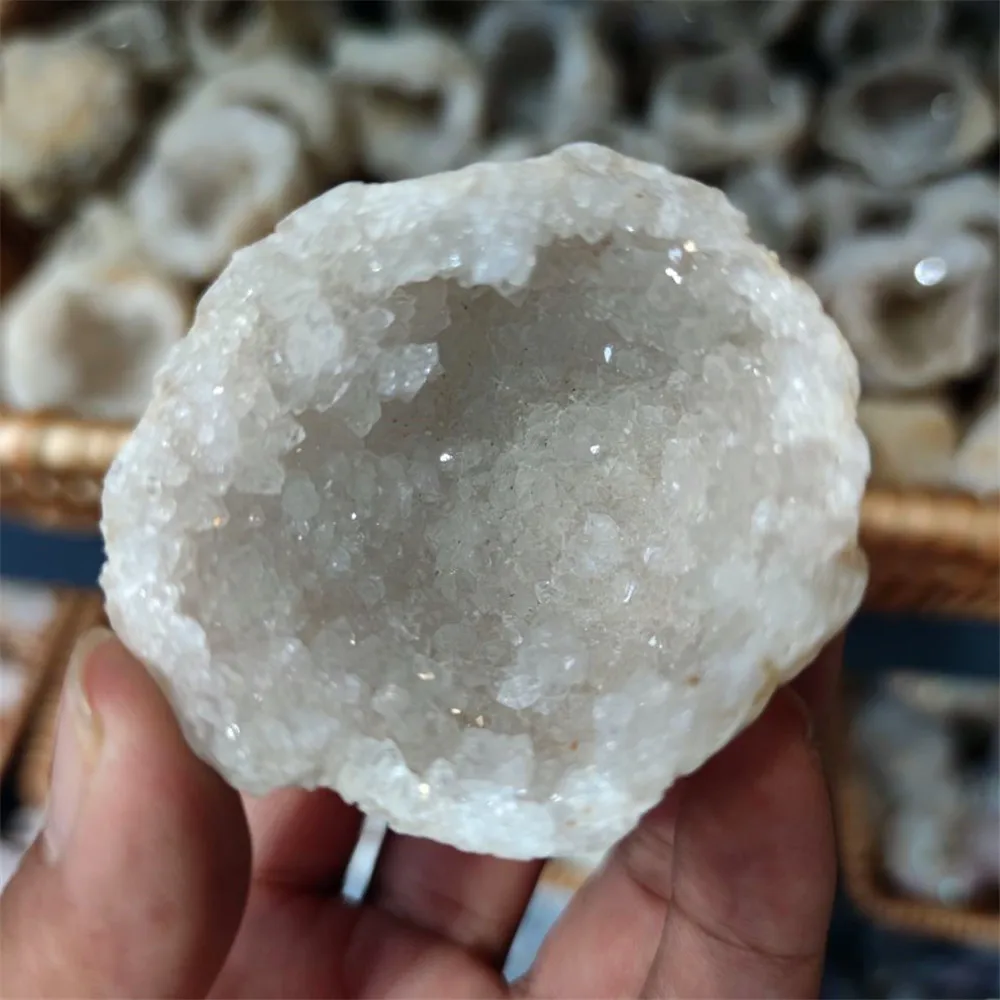 

Natural Agate Geode Raw Gemstone Crystal Hole Mineral Specimen Contains Healing Reiki Clean Crystal Clusters Beautiful Stones