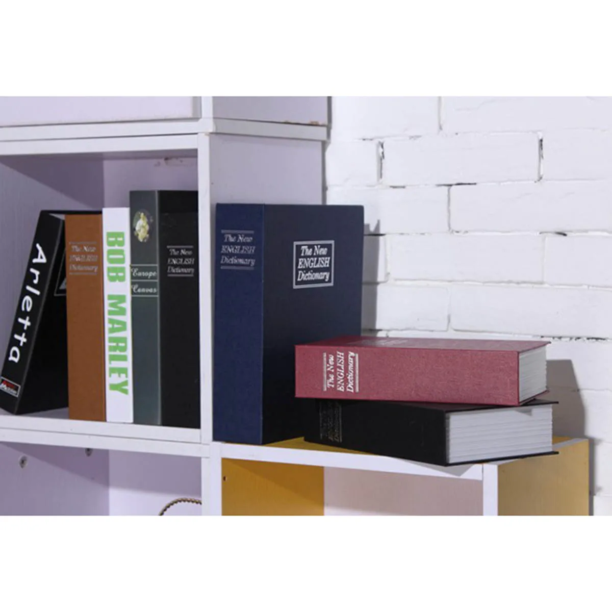 

2021 High Quality Small Size Safety Simulation Dictionary Bookcase Household Cash Money Jewelry Locker Secret Safe With Key Lock