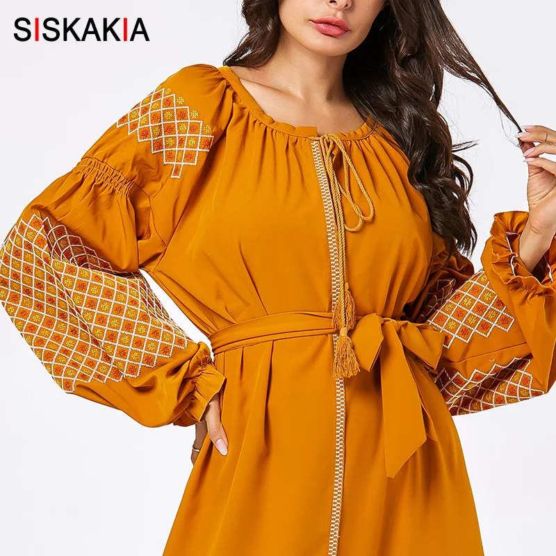 Женское длинное платье с вышивкой Siskakia оранжевое и желтое круглым вырезом