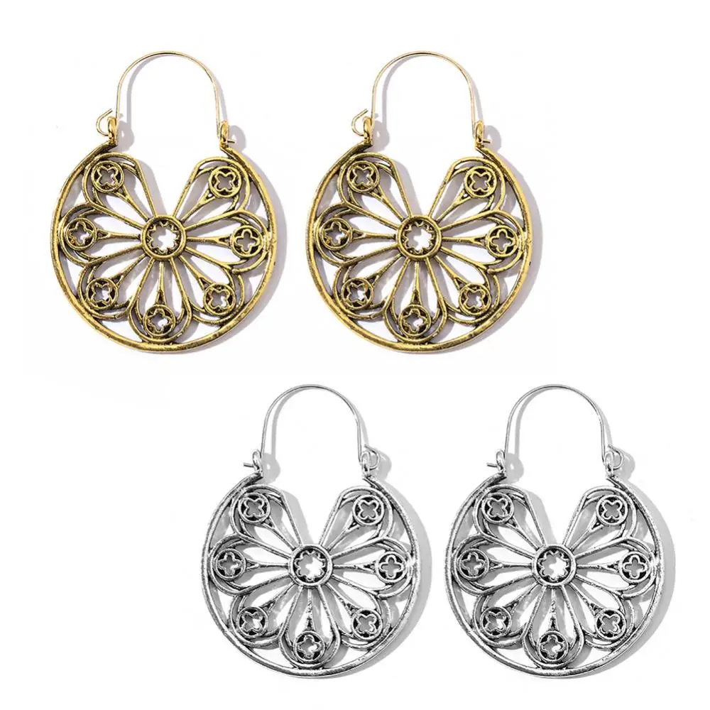 

50%HOTRetro Women Circle Hollow Out Floral Engraved Piercing Alloy Earrings Jewelry