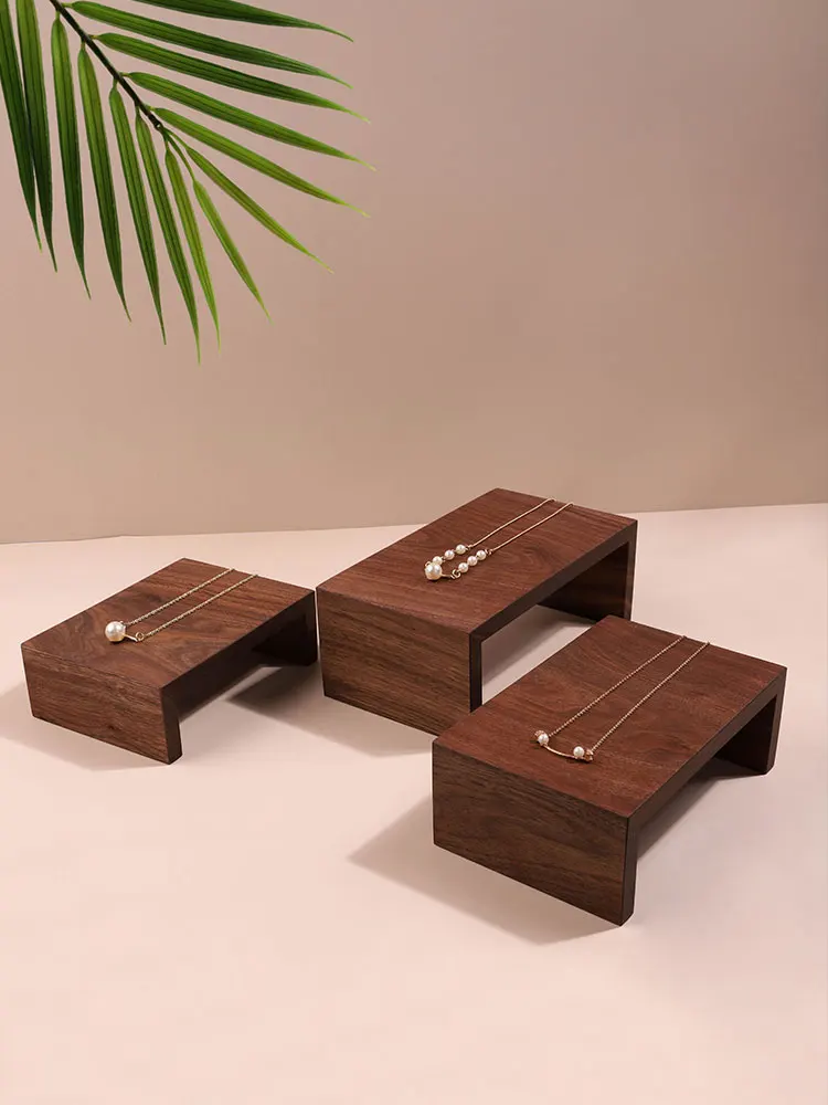 

Brief New Fashion Black Walnut Solid Wood Jewelry Display Holder Rings Earrings Pendant Display Riser Stool